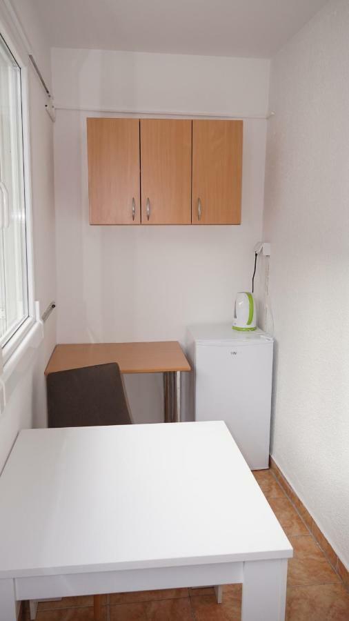 Apartmani Abeona Будва Экстерьер фото